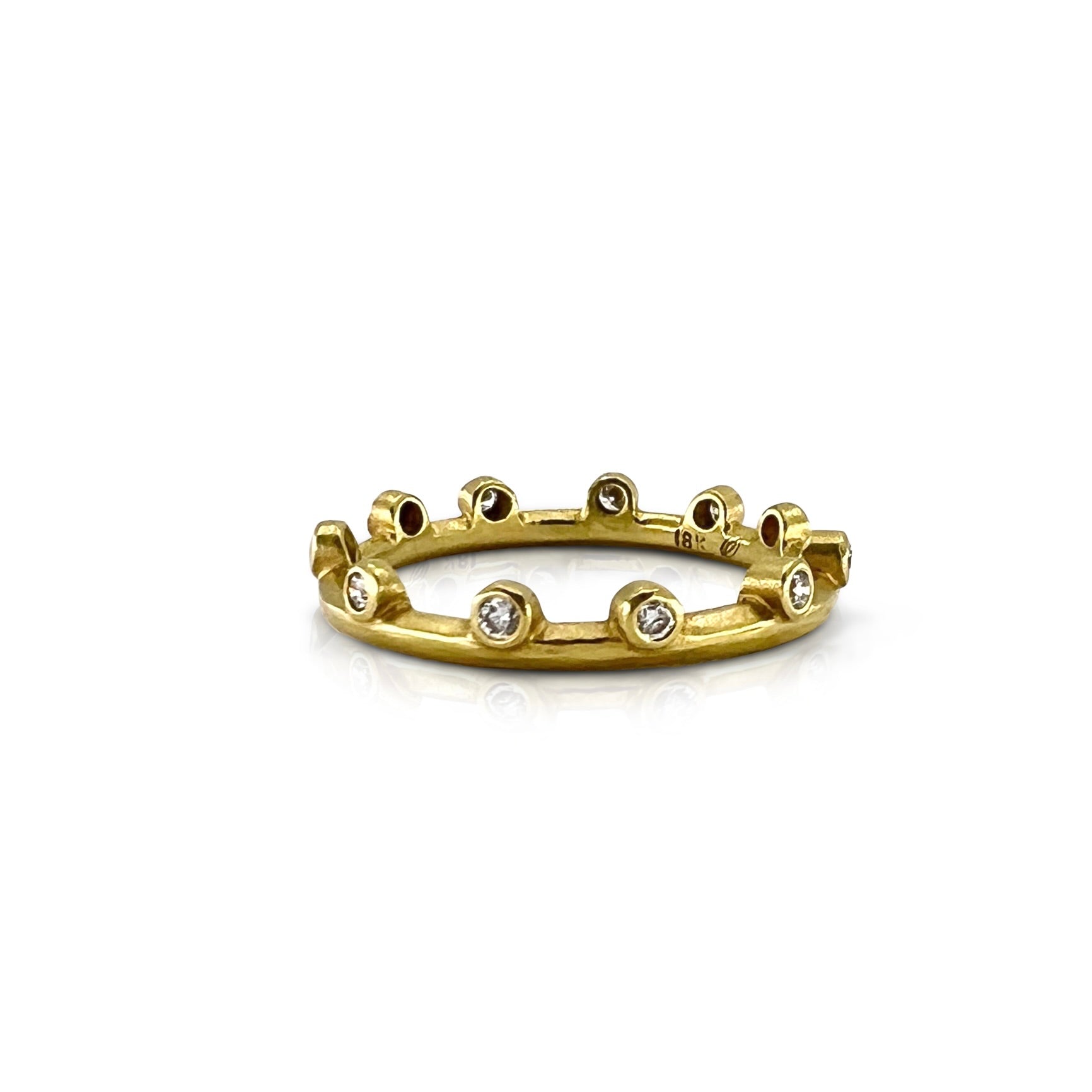 Pebble ring with diamonds in 18K yellow gold