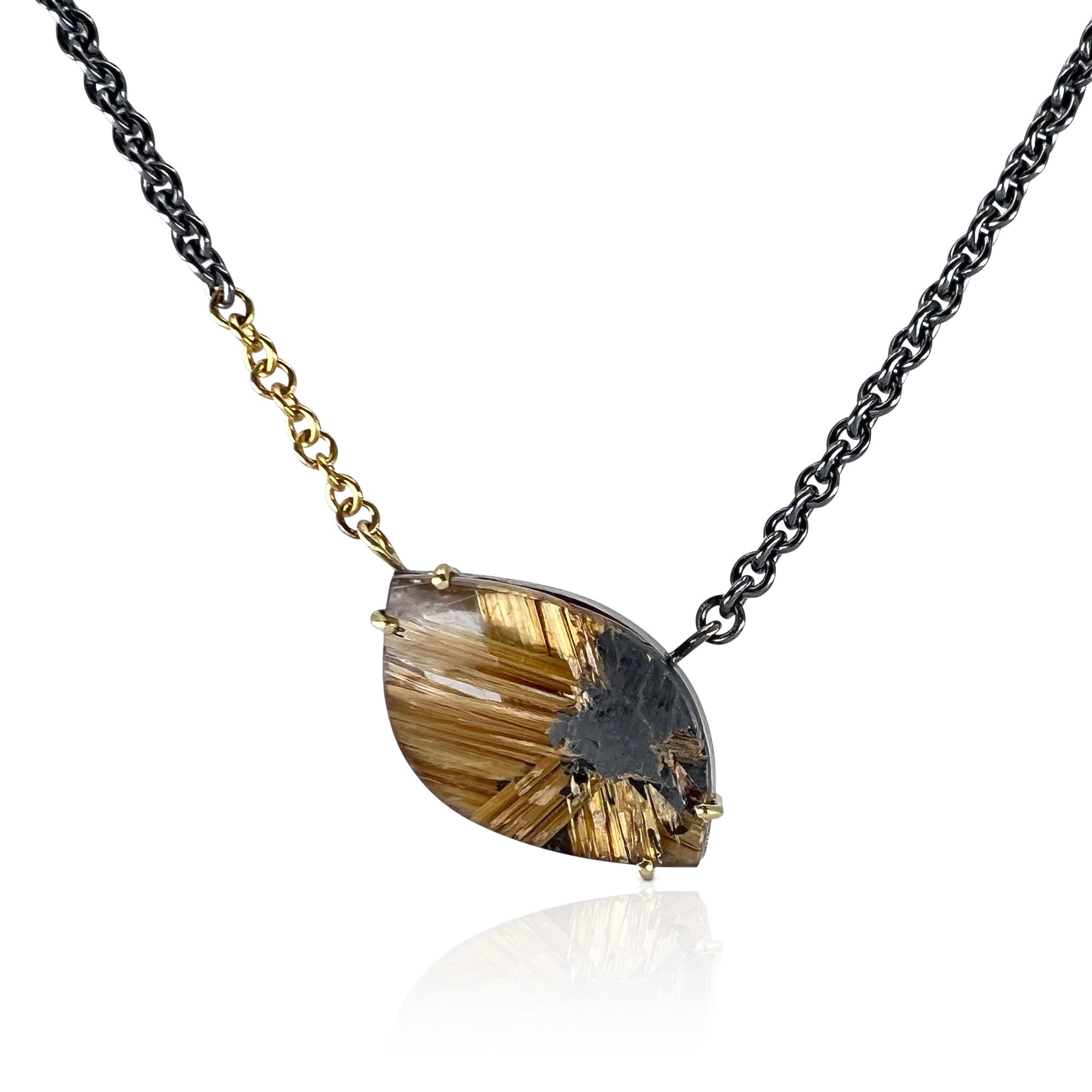 Necklace with navette shaped rutilated quartz in silver and gold
