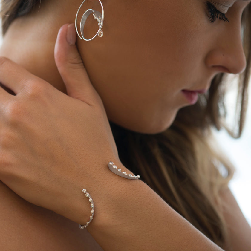  Feminine, double curved, hand forged cuff, open at the topi n 18K pink gold with diamonds by Ayesha Mayadas