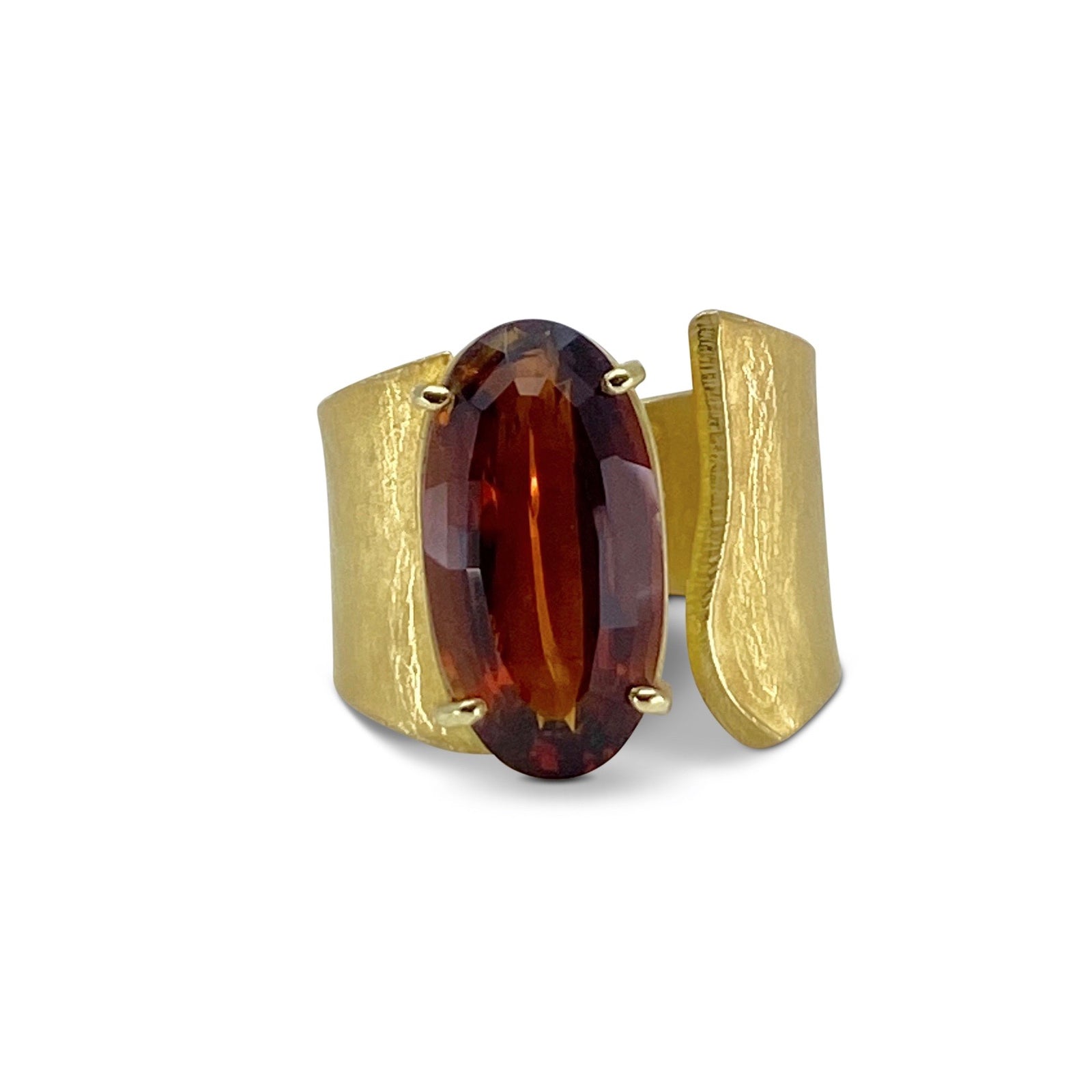 Madiera citrine 18K yellow gold wafer ring by Ayesha Mayadas shown on a model