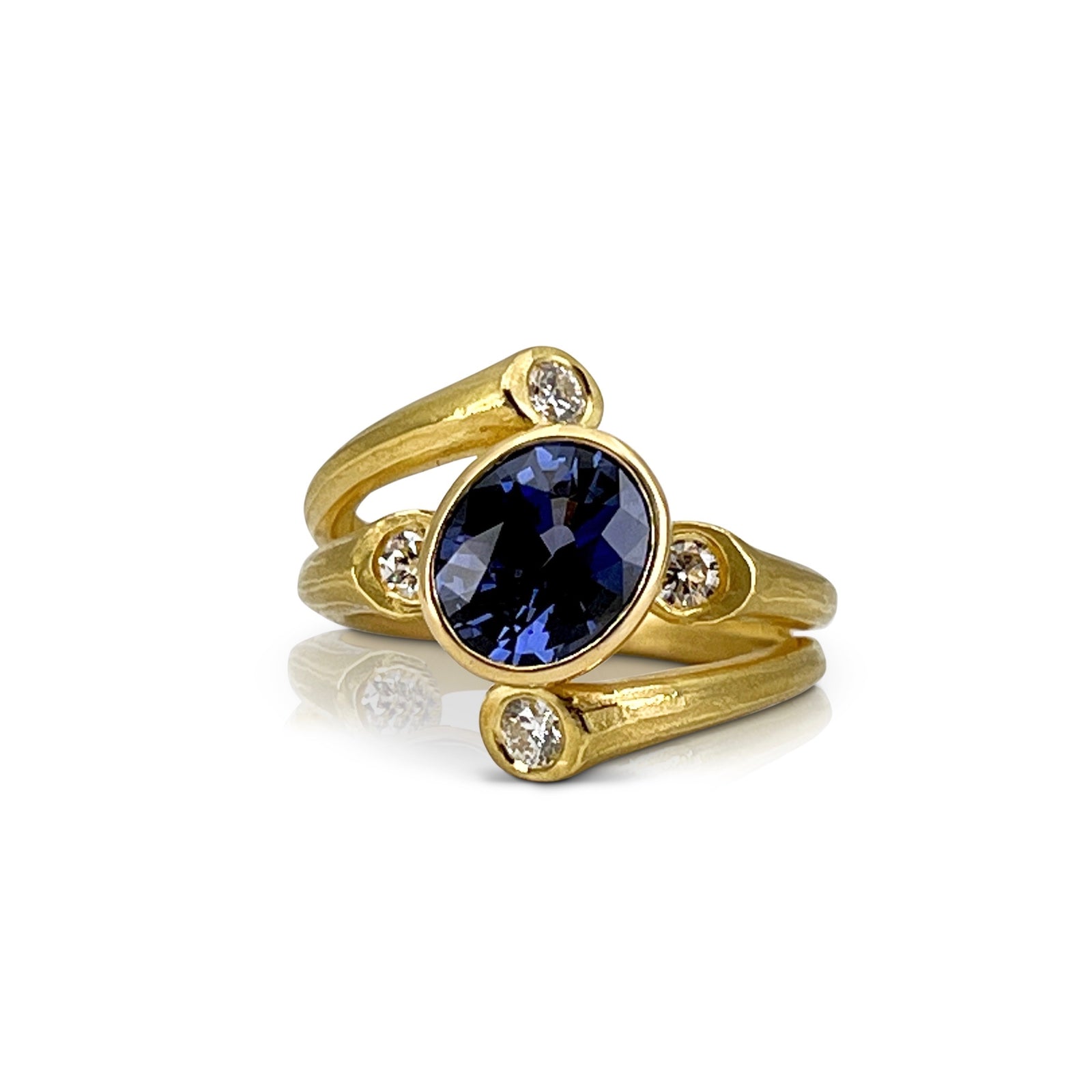 Star cluster ring in 18K yellow gold with blue spinel and diamonds made by Ayesha Mayadas